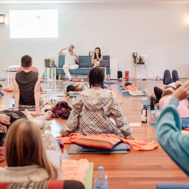 Page to purchase yoga or esoteric tantra course, join our retreats